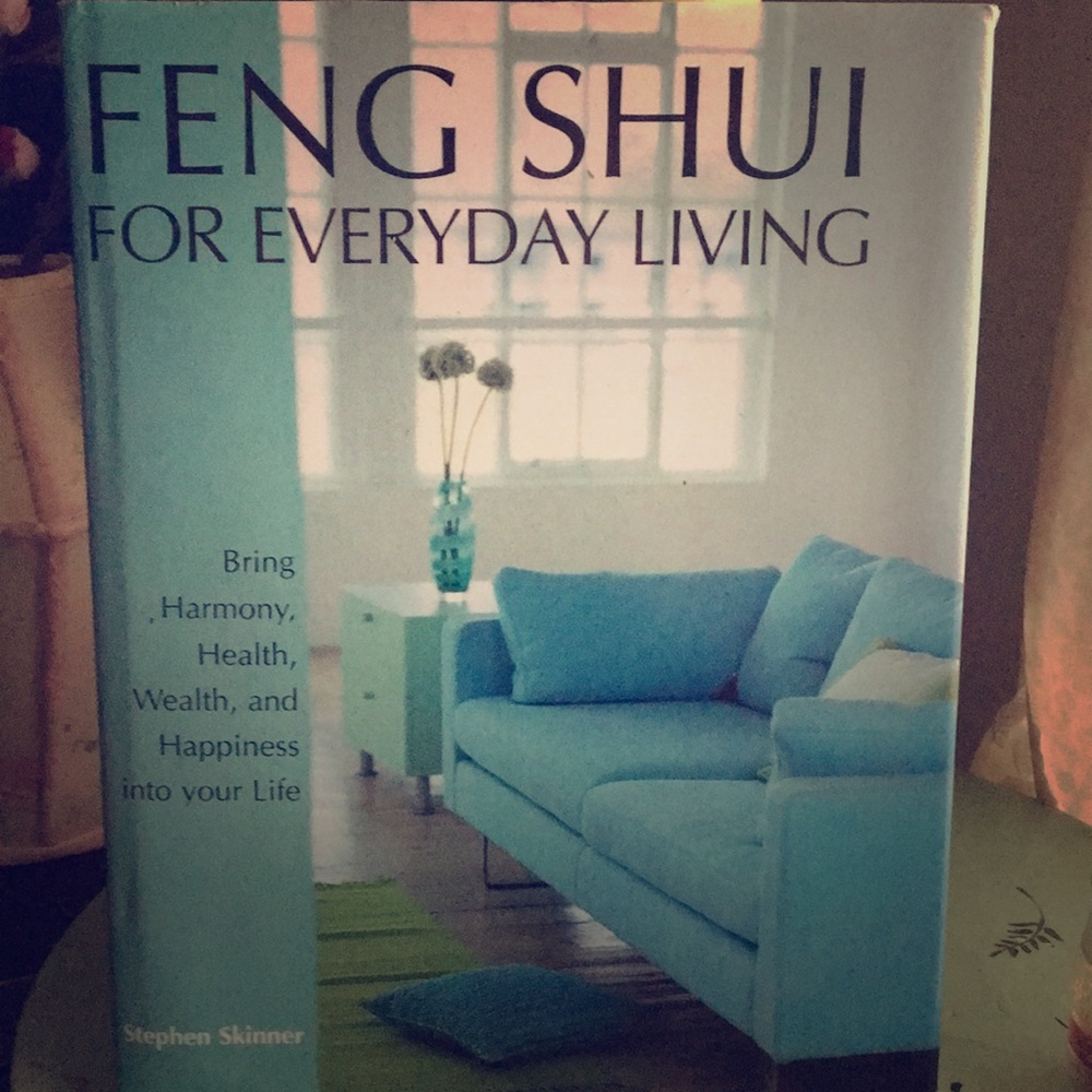 « Feng Shui Book for EveryDay Living » - 160 pages